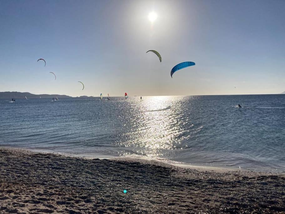 La Californienne Villa Carqueiranne Bagian luar foto