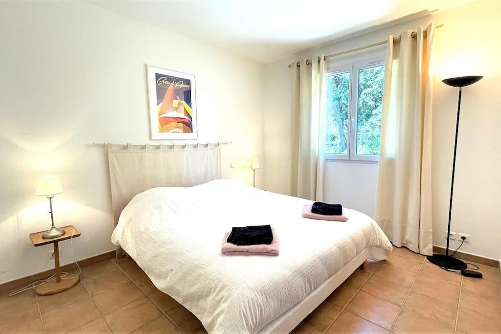 La Californienne Villa Carqueiranne Bagian luar foto