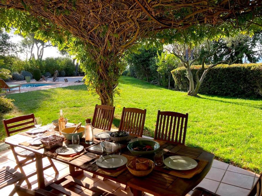 La Californienne Villa Carqueiranne Bagian luar foto